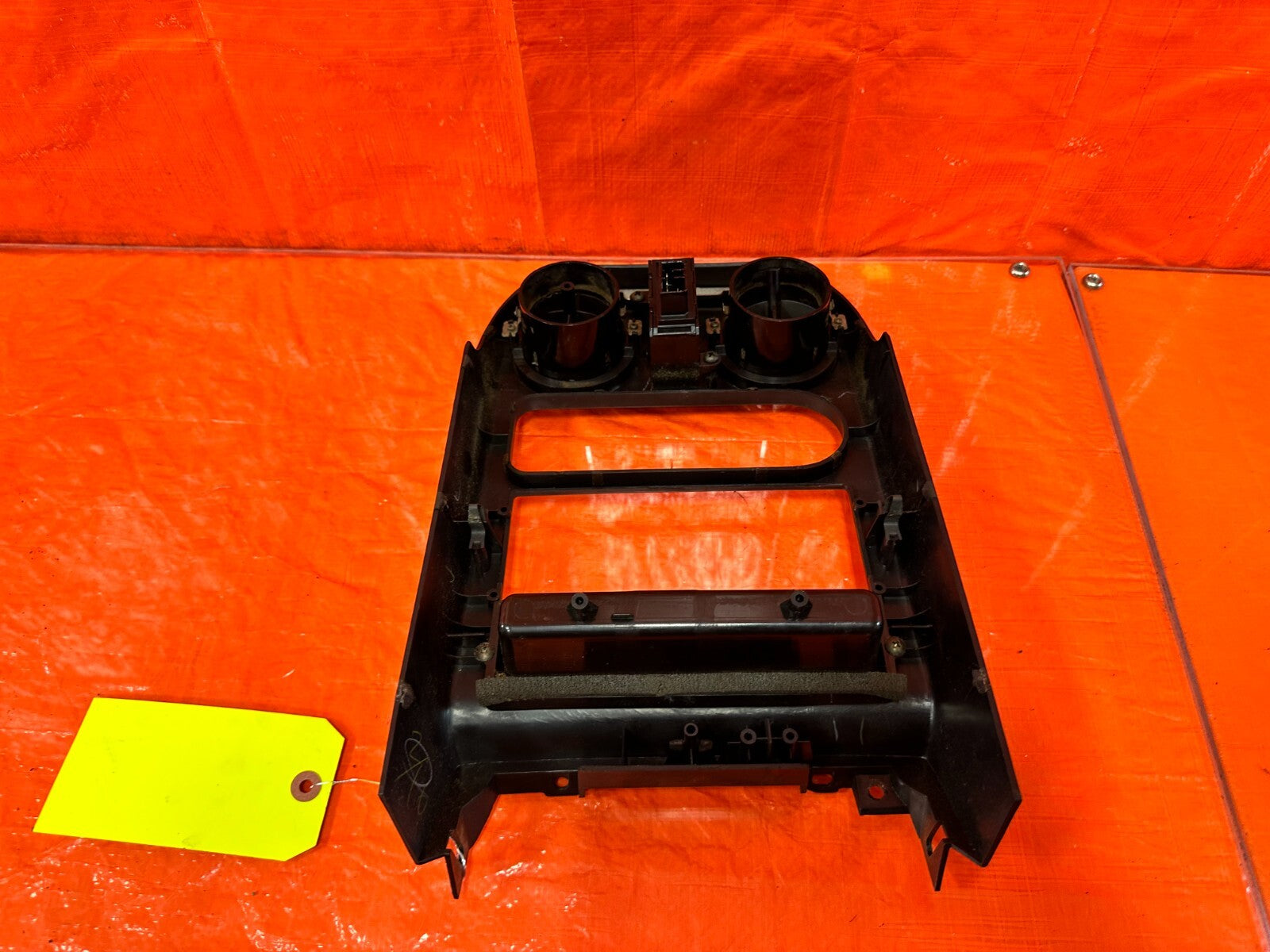 90 93 MAZDA MX 5 MIATA RADIO CLIMATE CONTROL CENTER CONSOLE TRIM CENTER COVER14