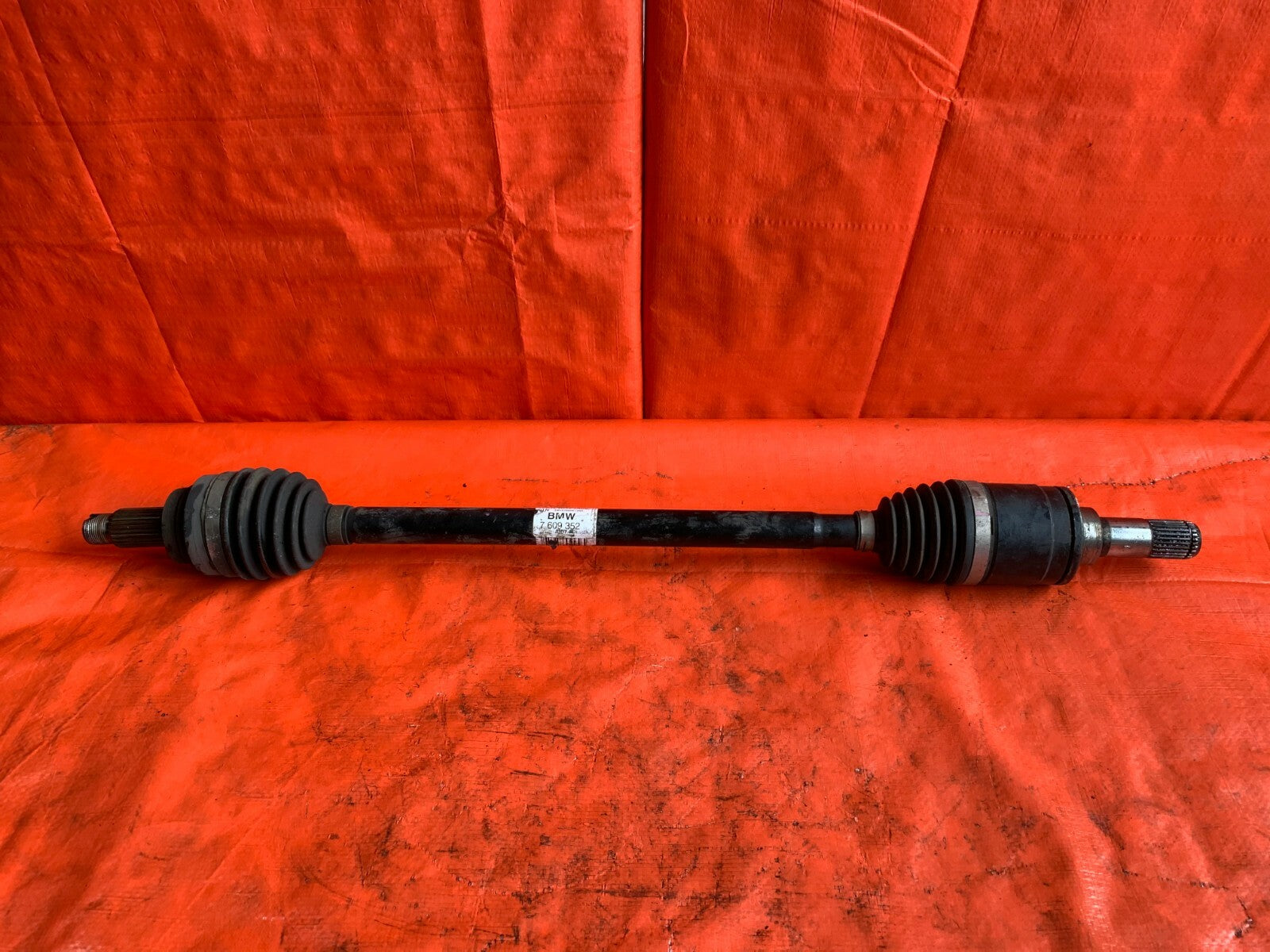 OEM 2015 BMW 320i RWD   PASSENGER RIGHT REAR AXLE DRIVESHAFT R RR RH0