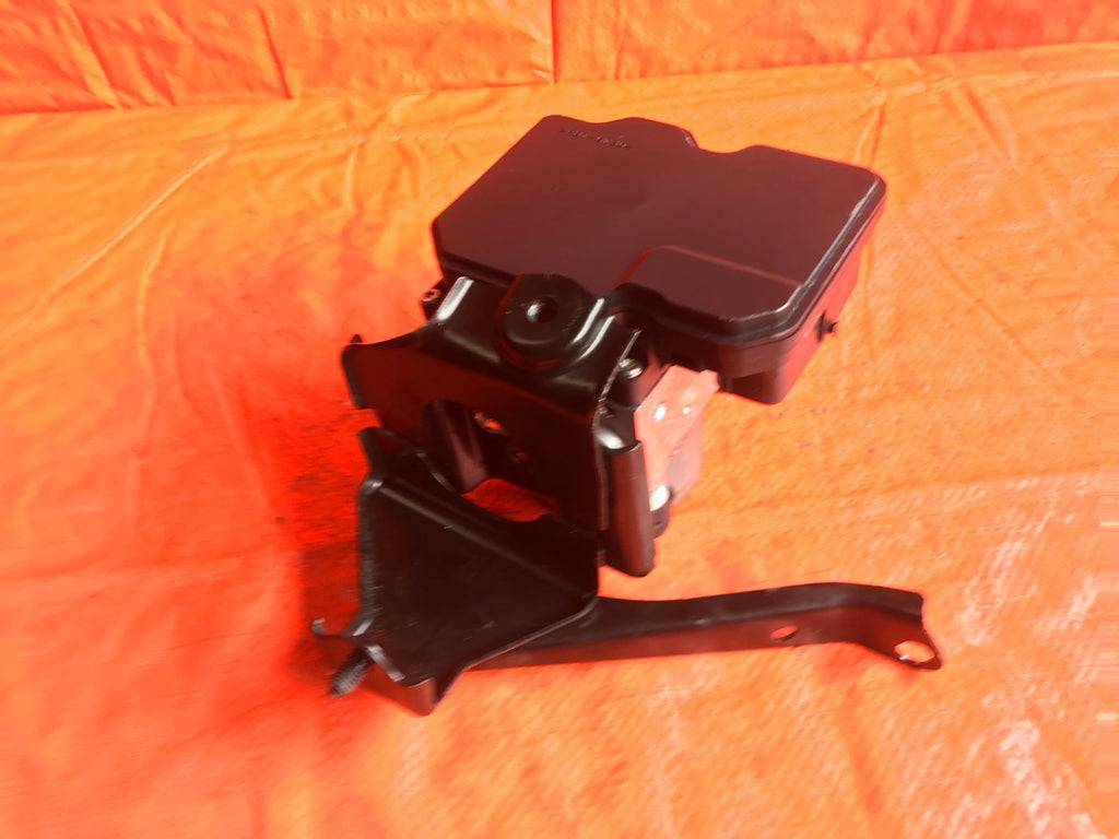 OEM LEXUS ABS MODULE PUMP ANTI LOCK BRAKE SYSTEM PART # 89541 534012