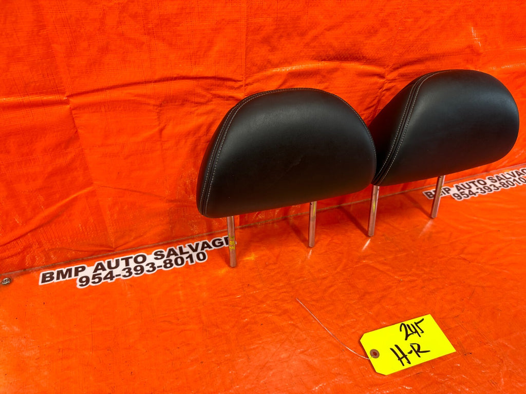 08 15 INFINITI G37 & Q60 2D COUPE FRONT SEAT HEAD REST LEFT AND RIGHT   OEM 24512