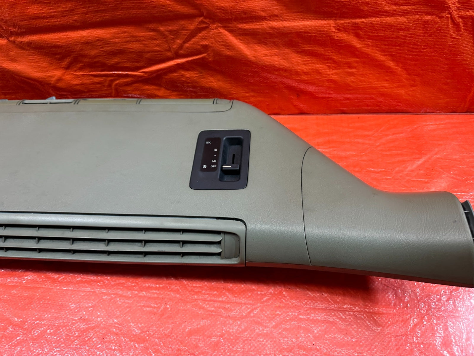 95 97 HONDA ODYSSEY   OVERHEAD UPPER ROOF AC VENT BOX W/ SWITCHES   OEM #1935