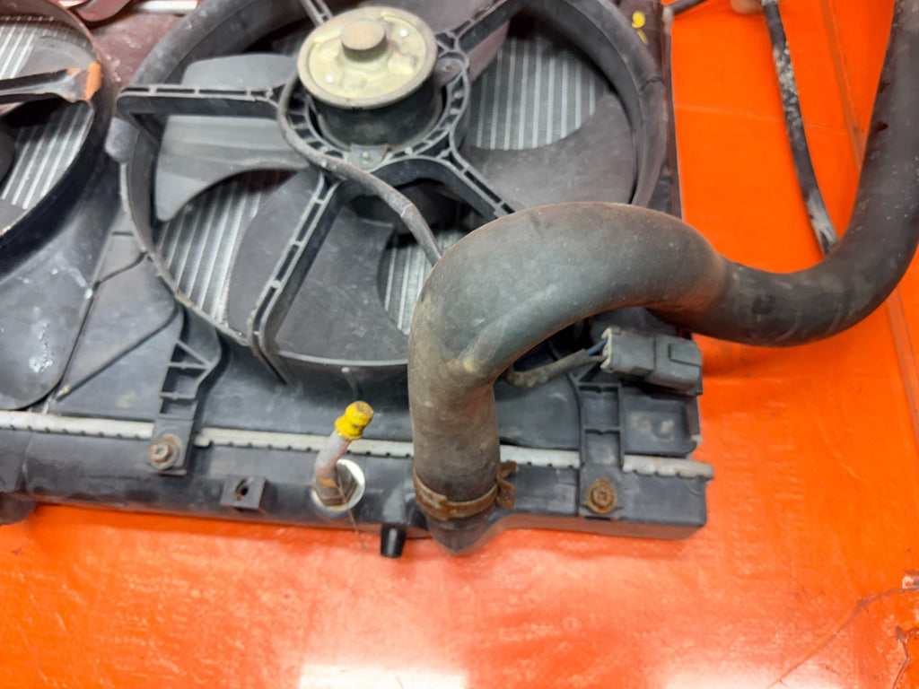 97 01 HONDA PRELUDE 2.2L MT MANUAL ENGINE COOLING RADIATOR WITH FANS HOSES #3367