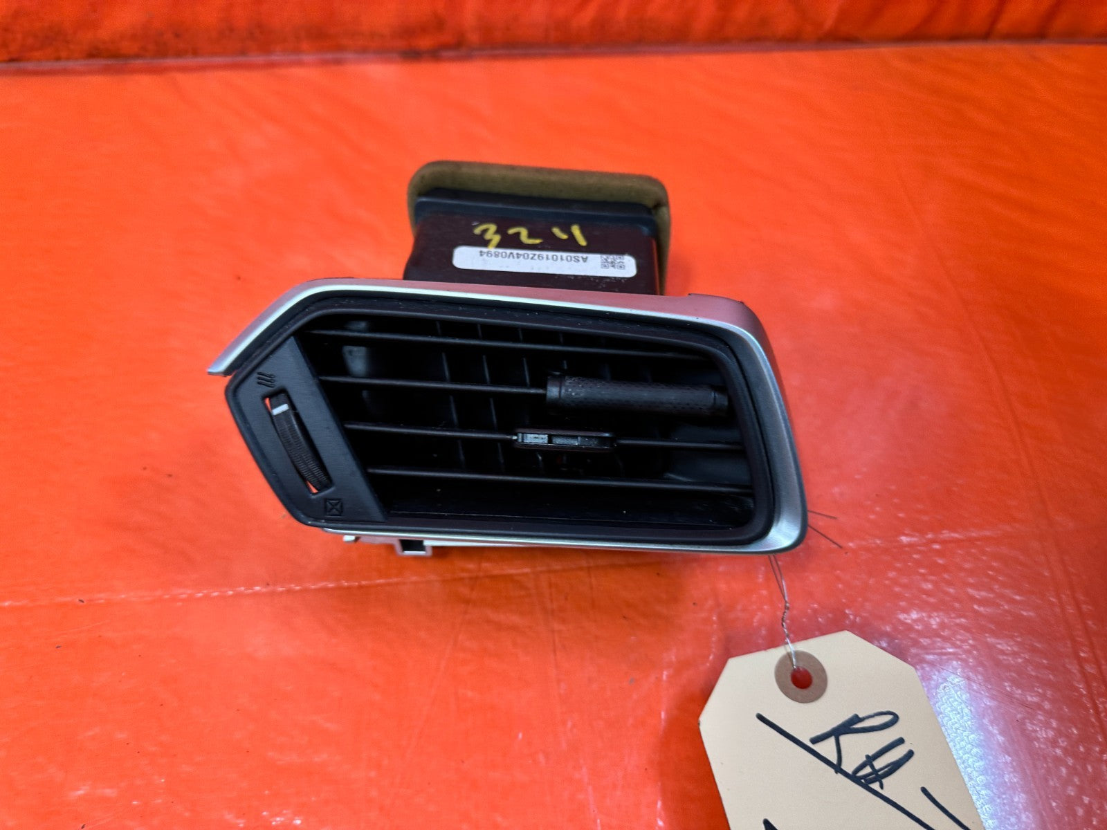 18 22 HONDA ACCORD 1.5L   PASSENGER RIGHT AIR CONDITIONING AC VENT   OEM #3246