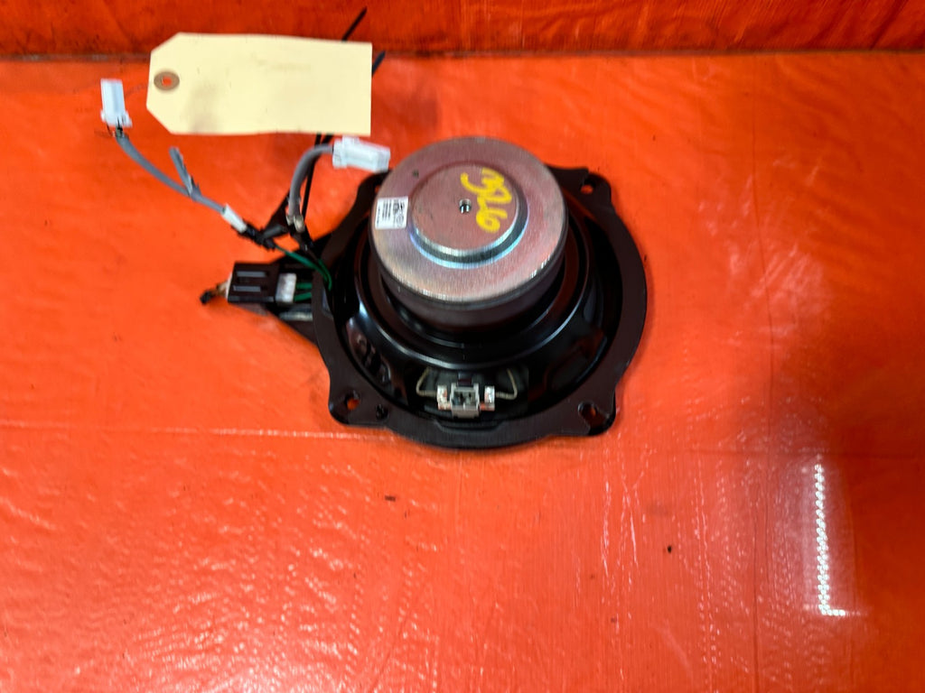 13 16 HYUNDAI GENESIS COUPE   REAR   CENTER SPEAKER SUB WOOFER   OEM #3269