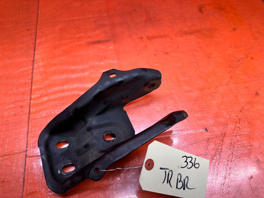 97 01 HONDA PRELUDE 2.2L MT MANUAL FRONT TRANSMISSION MOUNT BRACKET OEM #3366