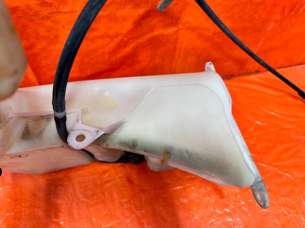 92 93 LEXUS SC300   WINDSHIELD WIPER RESERVOIR TANK W/ MOTOR    OEM FACTORY #27615