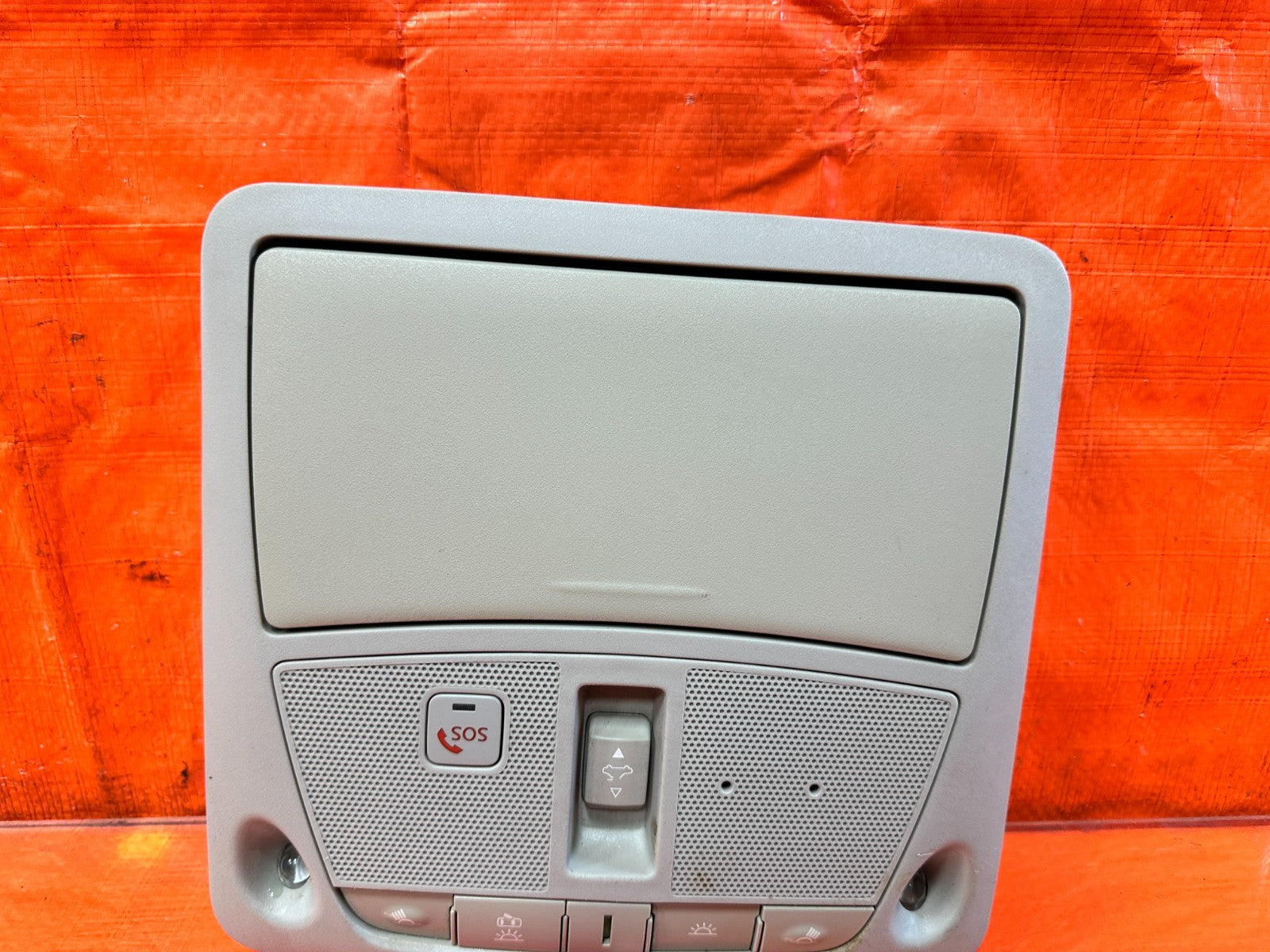 14 24 INFINITI Q50   FRONT   DOME MAP READING LIGHT LAMP   OEM #19Q2