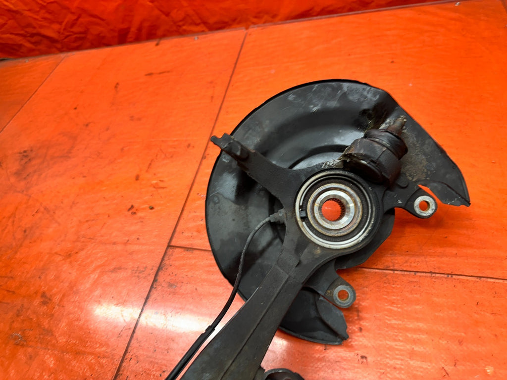 04-05 ACURA TSX 2.4L FRONT RIGHT PASSENGER SPINDLE KNUCKLE HUB OEM #33818
