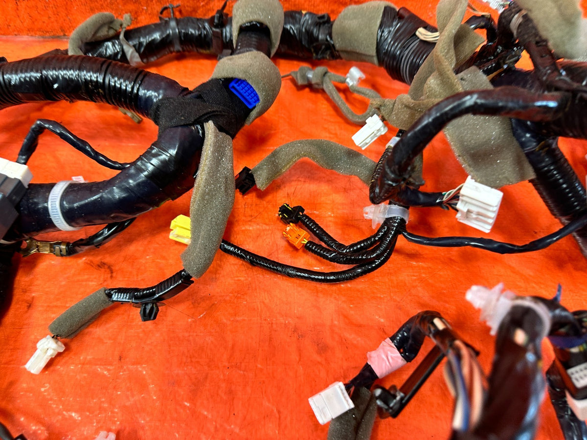 17 INFINITI Q50 RED SPORT 400 DASH BOARD CLUSTER WIRING HARNESS WIRE LOOM #3146
