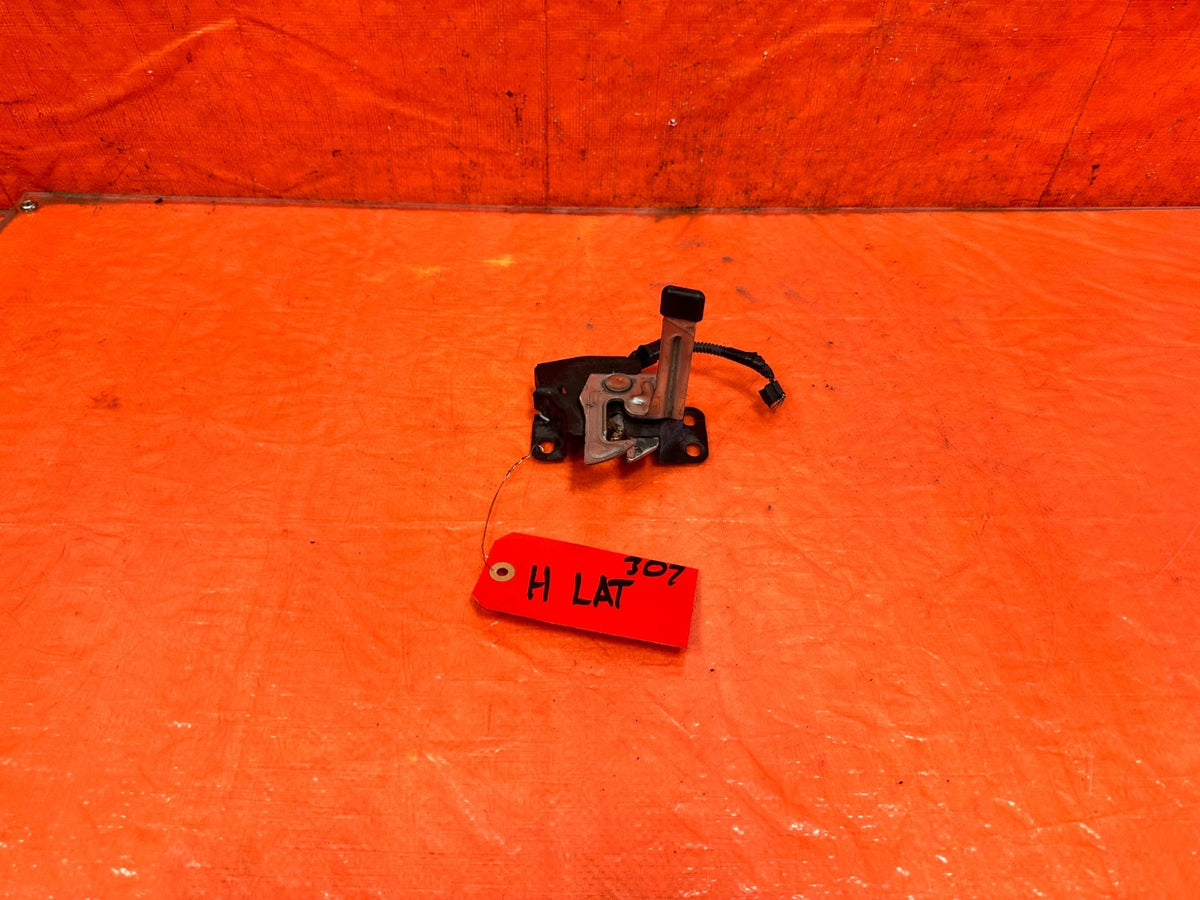 06-11 HONDA CIVIC SI COUPE & SEDAN HOOD BONNETT LATCH LOCKING MECHANISM OEM #3070