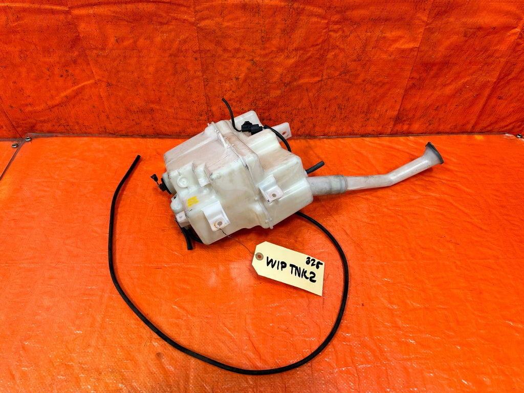 08 15 INFINITI G37 COUPE   WINDSHIELD WIPER RESERVOIR TANK W/ MOTOR    OEM 3280