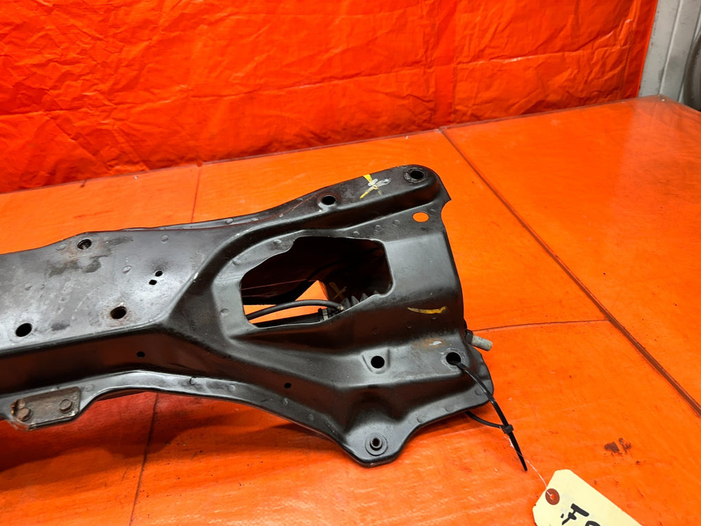 97 01 HONDA PRELUDE 2.2L FRONT SUBFRAME K MEMBER W/ POWER STEERING RACK OEM #3357