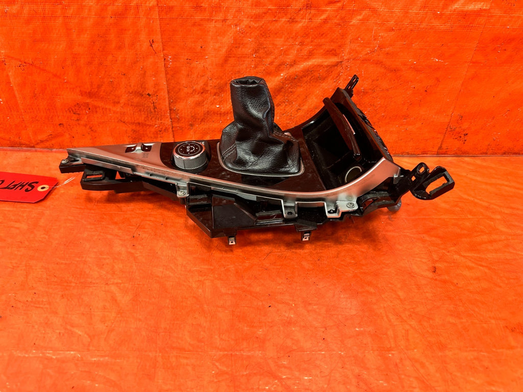 2018 18 INFINITI Q60 RED SPORT SHIFTER CONSOLE W/ NAVIGATION & CAMERA OPTION 3145
