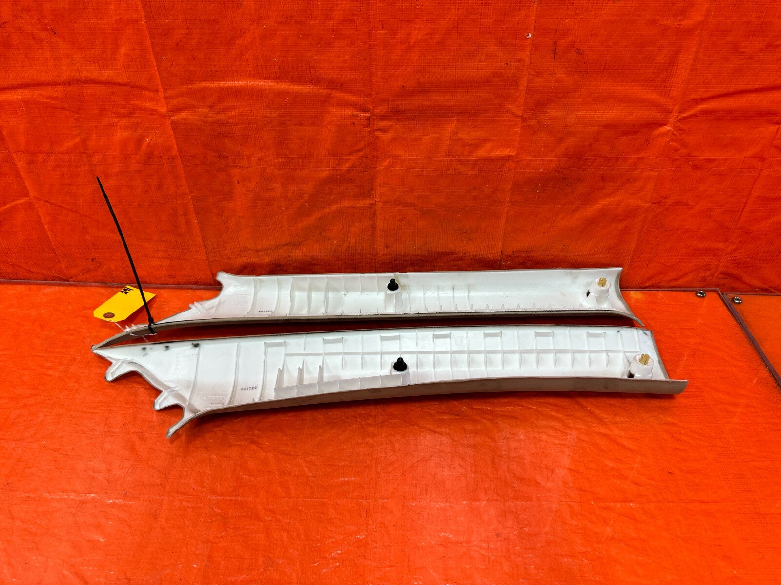 04 08 ACURA TSX   A PILLAR TRIM SET   LEFT RIGHT A PILLARS   OEM FACTORY #2915