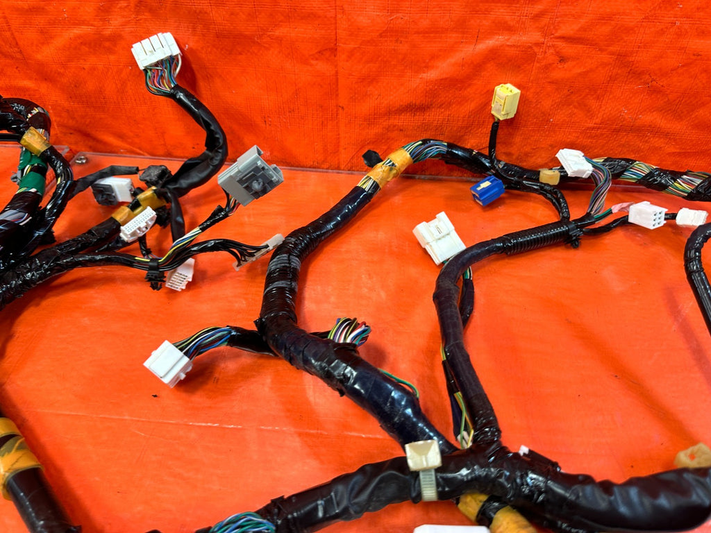 09 11 MAZDA RX8 RX 8   FF61 67 050F   WIRE HARNESS WIRING HARNESS   INTERIOR 3036