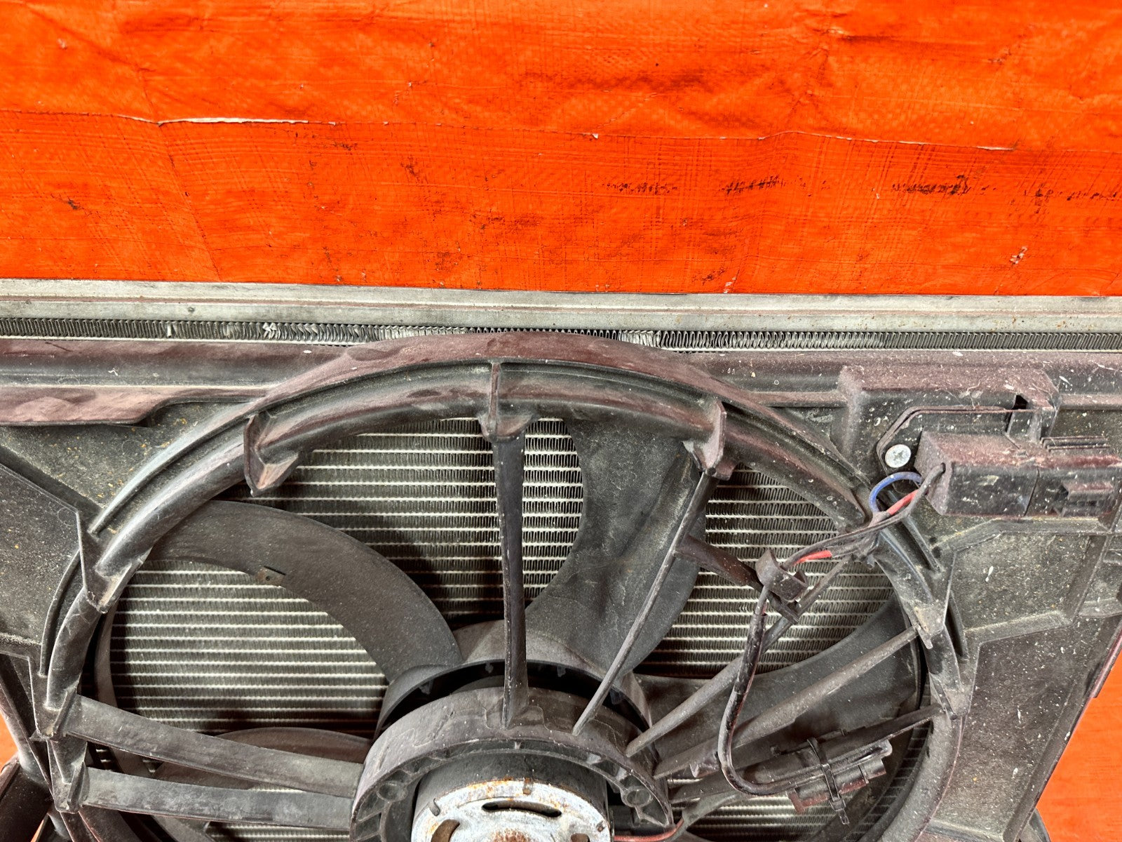 18 20 DODGE CHARGER GT 6 CYLINDER MODEL   RADIATOR WITH FAN   OEM #3LI6