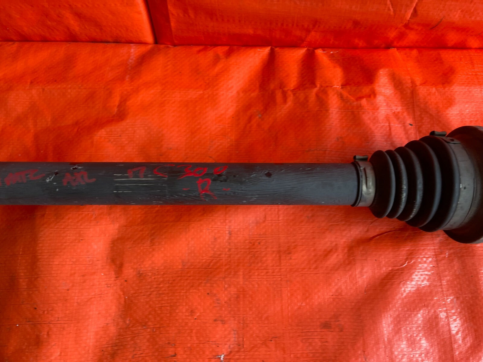 15 17 MERCEDES BENZ C300   4MATIC   PASSENGER RIGHT REAR AXLE DRIVE SHAFT   OEM4