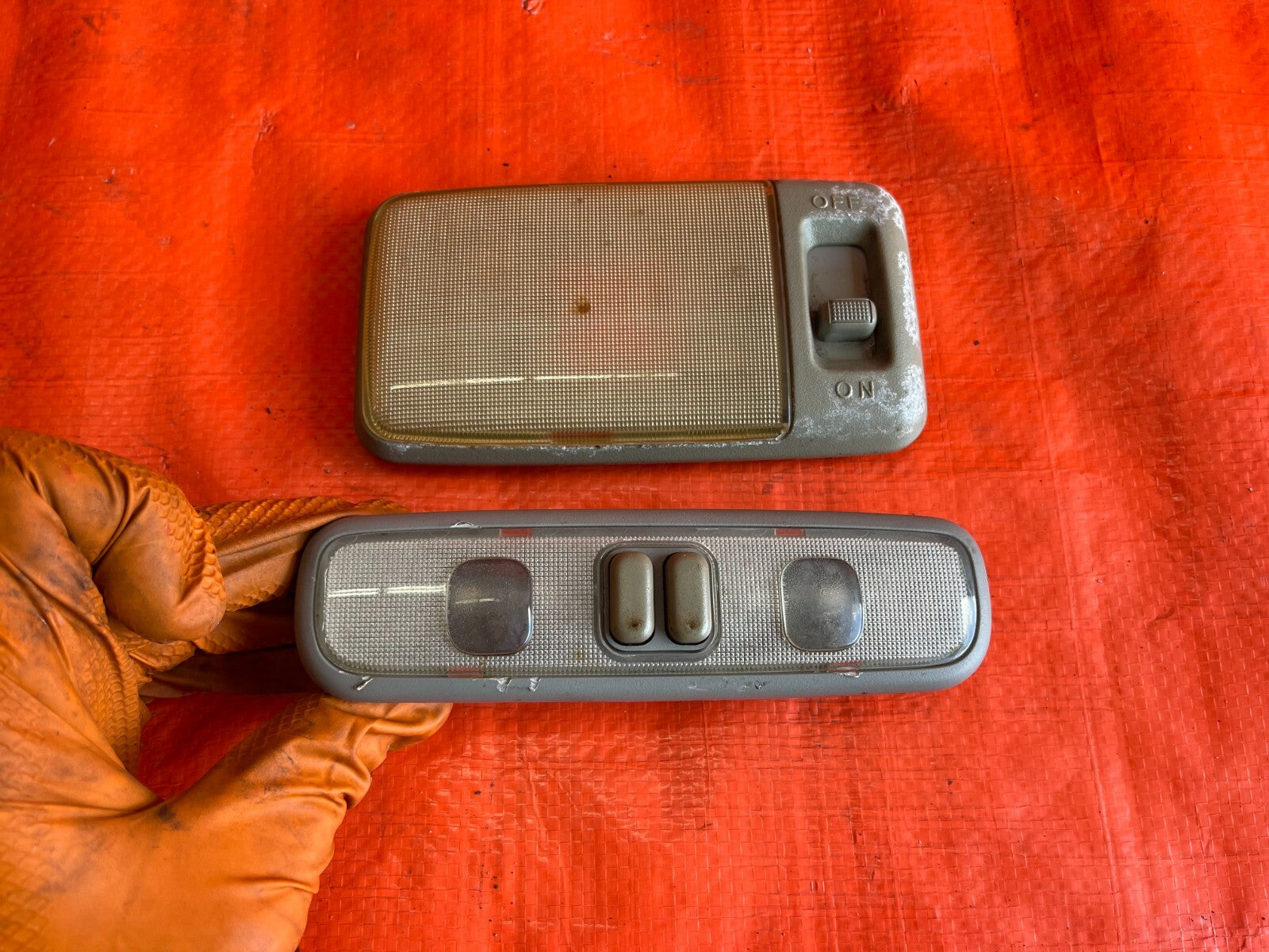 94 01 ACURA INTEGRA   2 DOOR ONLY   FRONT REAR DOME MAP READING LIGHT LAMP   OEM0