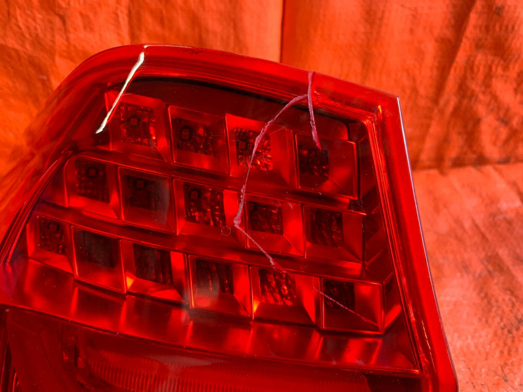 OEM 2009 2010 2011 BMW 3 SERIES SEDAN 328i 225i M3   DRIVER LEFT TAIL LIGHT LAMP3
