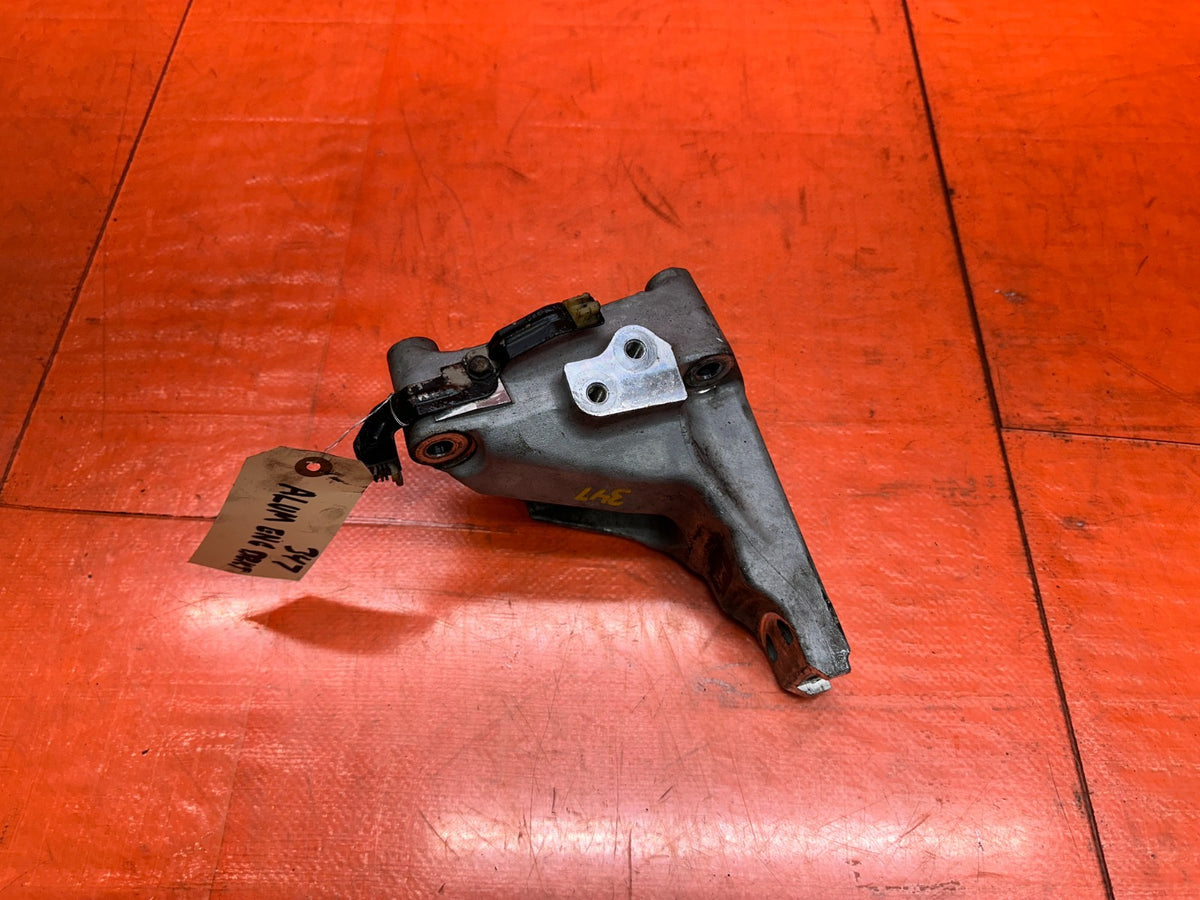 2004-2008 ACURA TL 3.2L 6MT MANUAL TRANS ALUMINUM MOUNT BRACKET OEM #3478