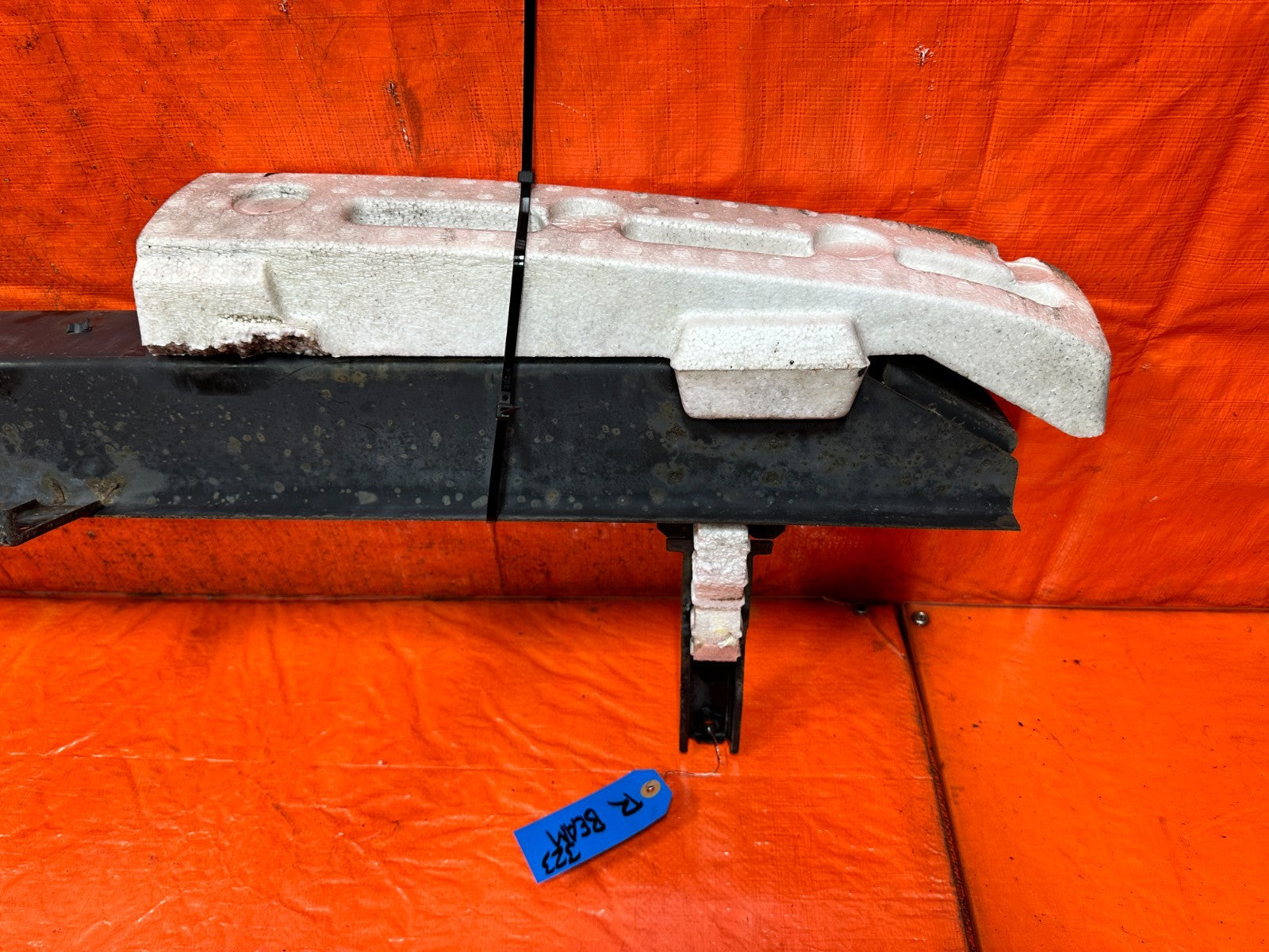 97 01 HONDA PRELUDE   REAR CRASH BEAM REINFORCEMENT RE BAR SUPPORT   OEM #12010