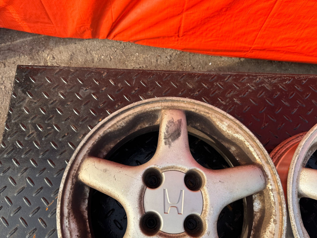 93 97 HONDA DEL SOL S SI   5 SPOKE   VTEC MODEL 14 INCH WHEELS AND TIRES   #2959