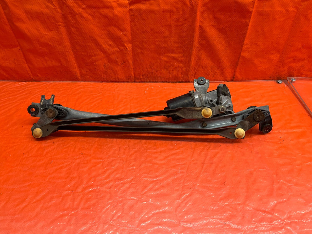 96 00 HONDA CIVIC   WINDSHIELD WIPER MOTOR AND WIPER LINKAGE COMBO   OEM #1737