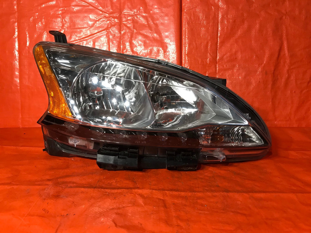 OEM 2013 2014 2015 NISSAN SENTRA PASSENGER RIGHT HEADLIGHT HEADLAMP W/ LED0