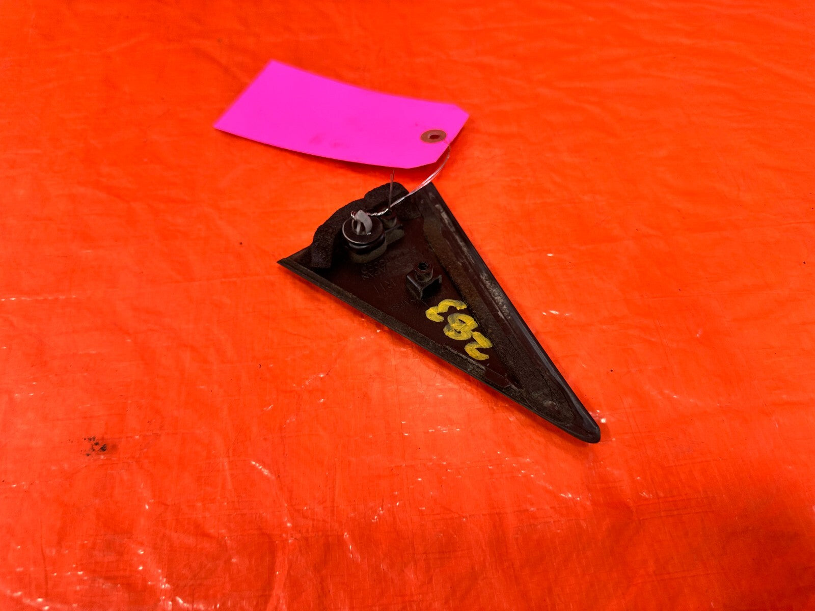 08 14 SUBARU IMPREZA WRX   RIGHT MIRROR TRIM CORNER COVER GUSSET   OEM #2835