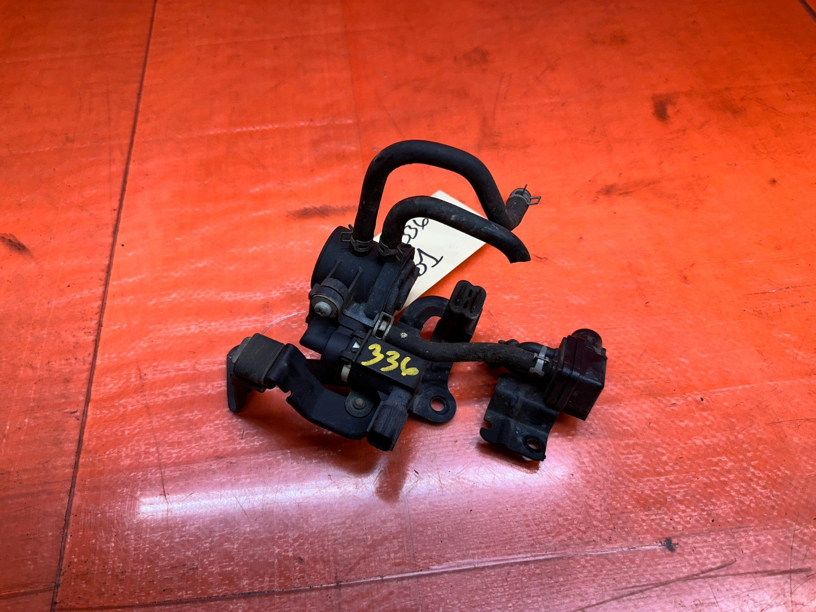 97 01 HONDA PRELUDE 2.2L EVAP EMISSIONS VAPOR CANISTER PURGE VALVE OEM #3360