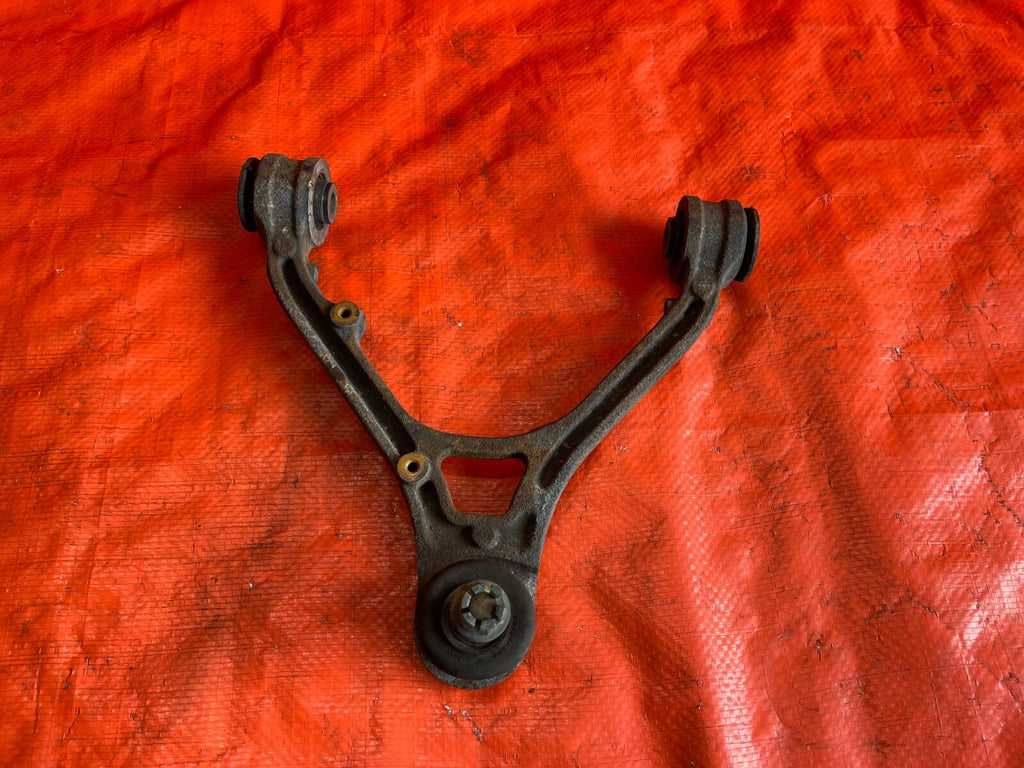 00 09 HONDA S2000   PASSENGER RIGHT FRONT UPPER   CONTROL ARM   OEM GENUINE  9