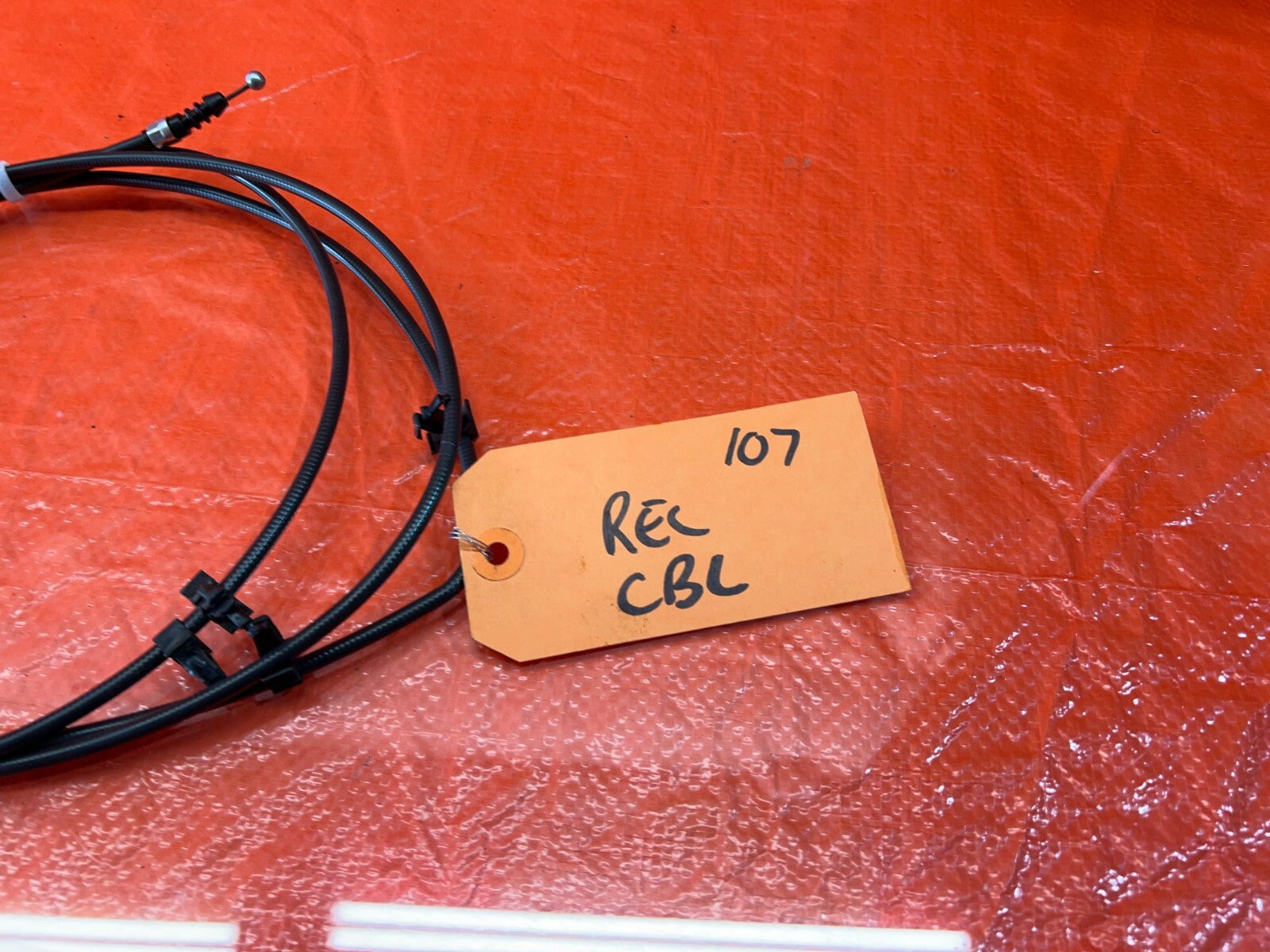 04 08 ACURA TL   TRUNK RELEASE CABLE OPENER LEVER   OEM FACTORY #1073