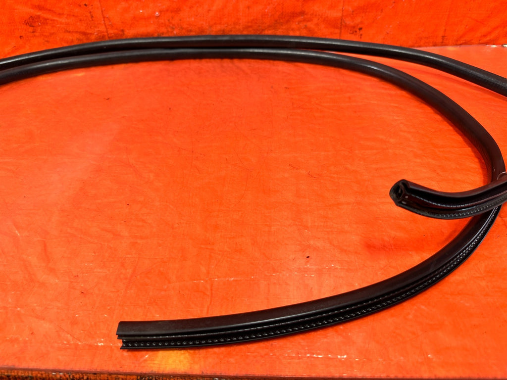94 01 ACURA INTEGRA 2 DOOR TO CHASSIS WEATHER STRIP OPEN TRIM LEFT RIGHT OEM 3091