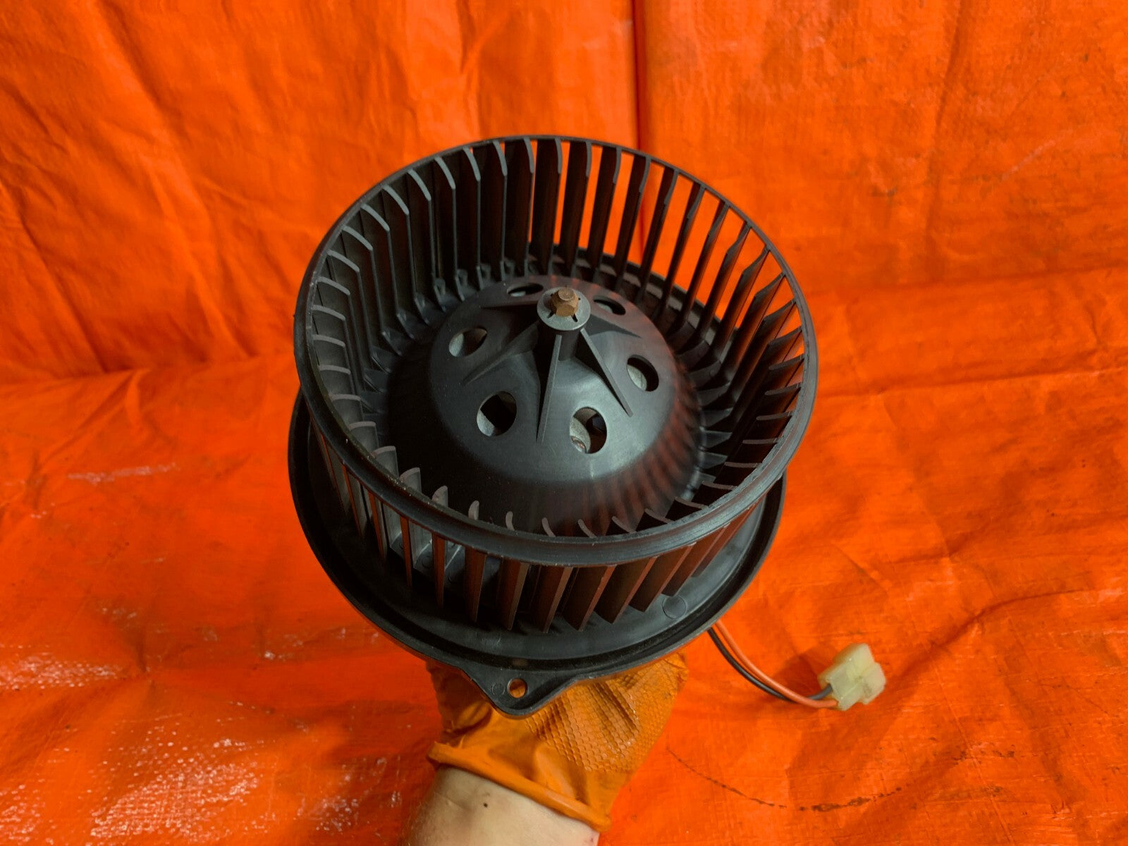 2004 04 HONDA CR V CRV 4WD   HVAC AIR CONDITIONING AC BLOWER MOTOR4