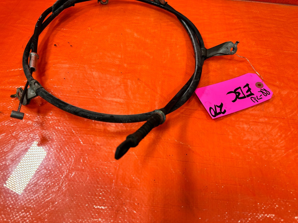 06 11 HONDA CIVIC SI   PASSENGER RIGHT REAR EMERGENCY BRAKE CABLE   OEM #2704
