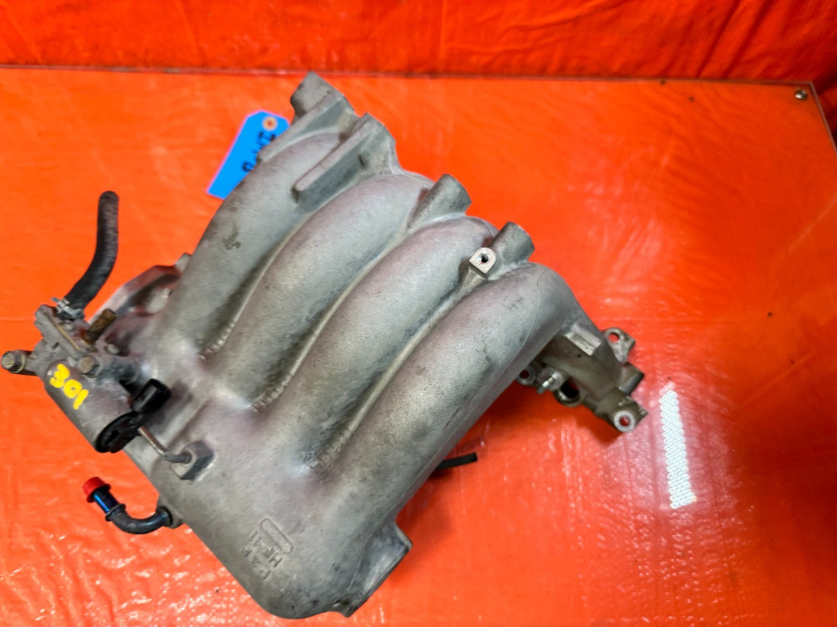 97-98 HONDA CR-V CRV - B20 - HIGH RISE - INTAKE MANIFOLD W/ IACV - OEM #3019