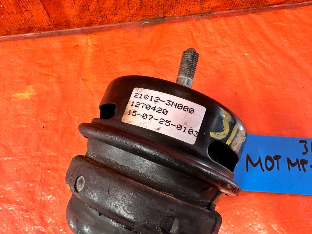 10 16 HYUNDAI GENESIS COUPE 3.8L AT LEFT & RIGHT ENGINE MOUNTS MOTOR MOUNTS 3181