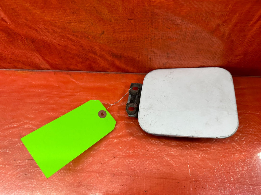 88 91 HONDA CRX   FUEL LID / GAS CAP COVER   WHITE COLOR   OEM FACTORY #2432