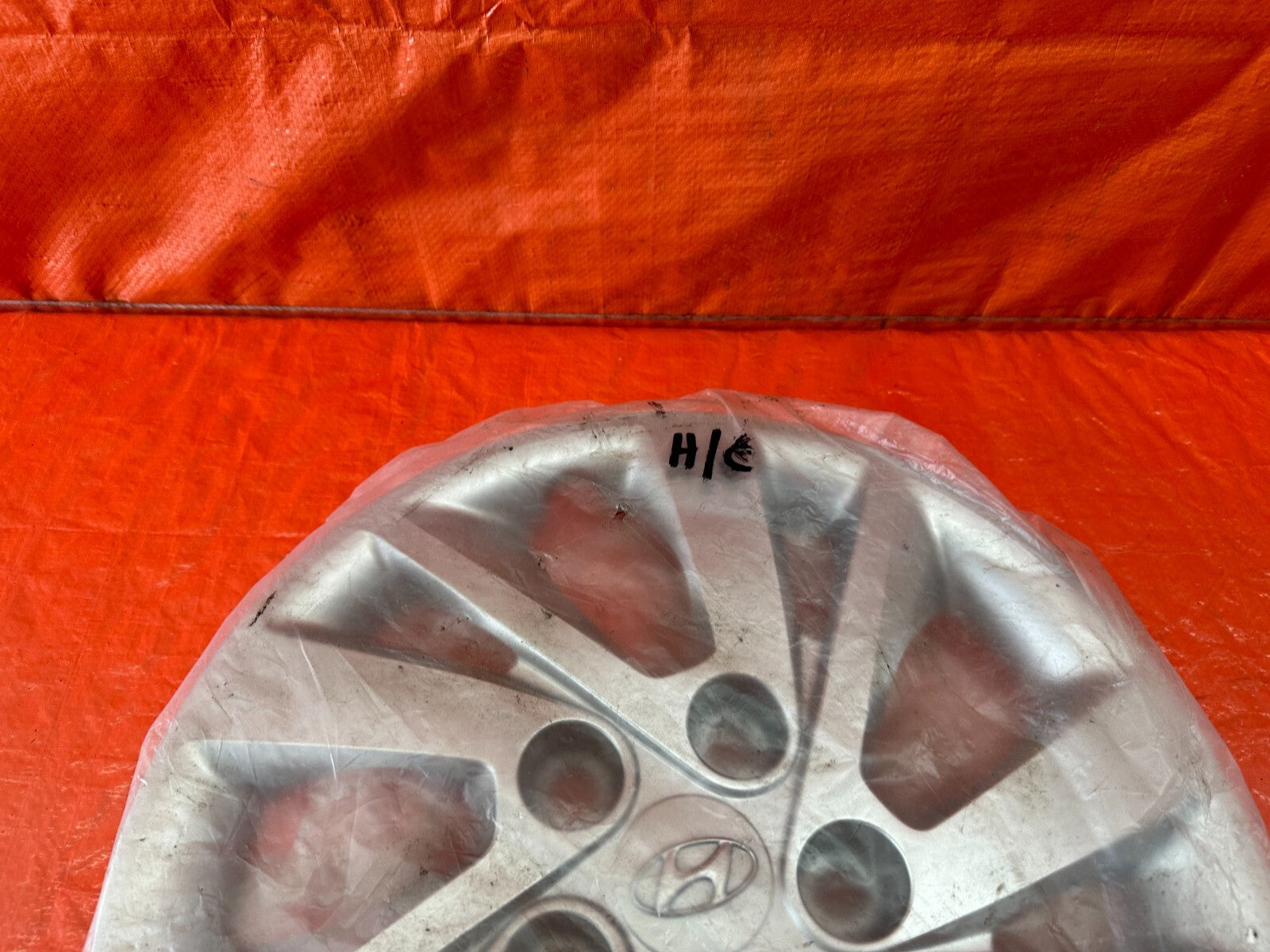 17 20 HYUNDAI ELANTRA NEW PLASTIC FACTORY HUB CAP WHEEL COVER TRIM 52960 F20007