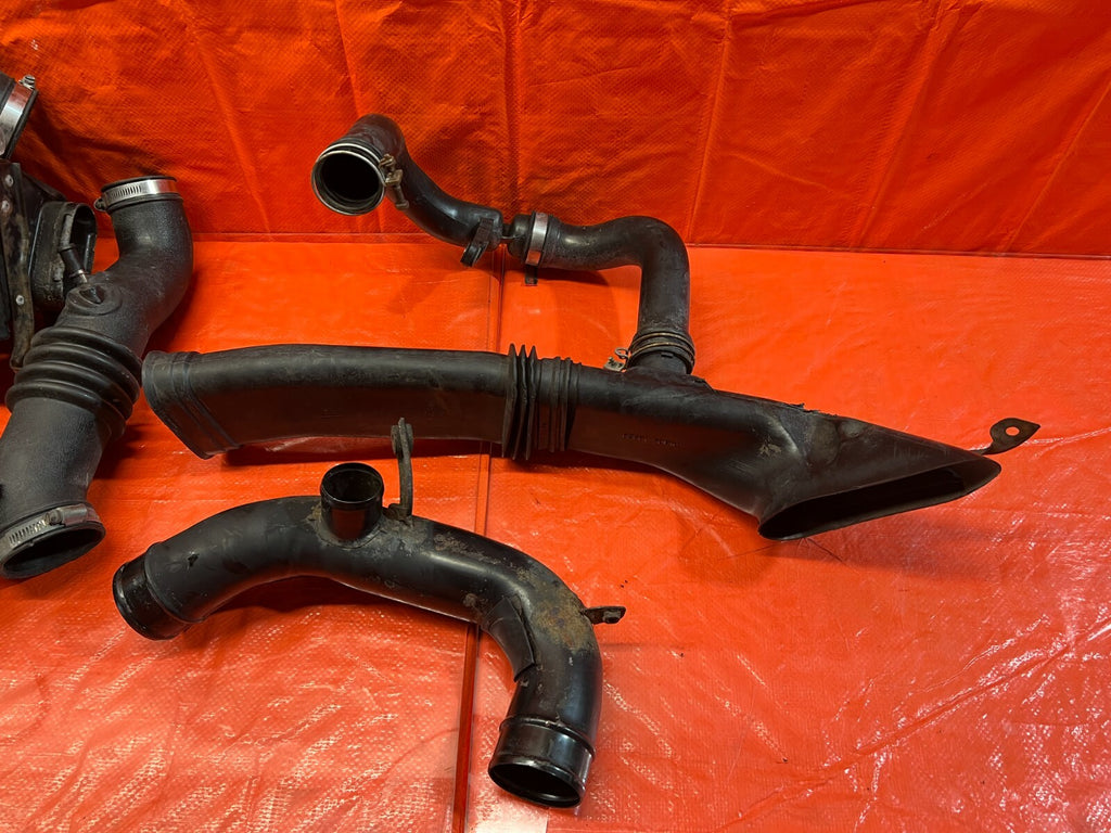 90 92 NISSAN 300ZX NON TURBO COMPLETE FACTORY AIR INTAKE W/ EAI & MAF & ARMS OEM2