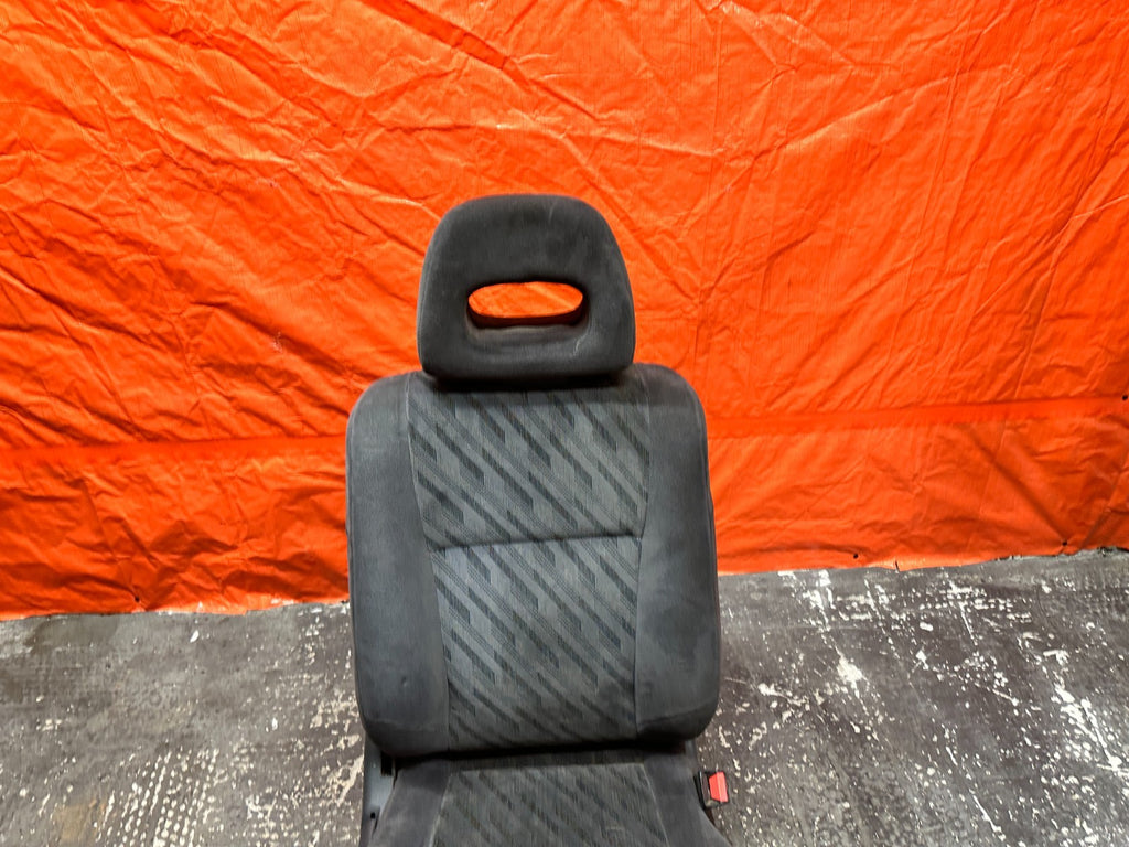 96-00 HONDA CIVIC EM1 SI MODEL PASSENGER RIGHT FRONT SEAT CHAIR & RAILS OEM #21811