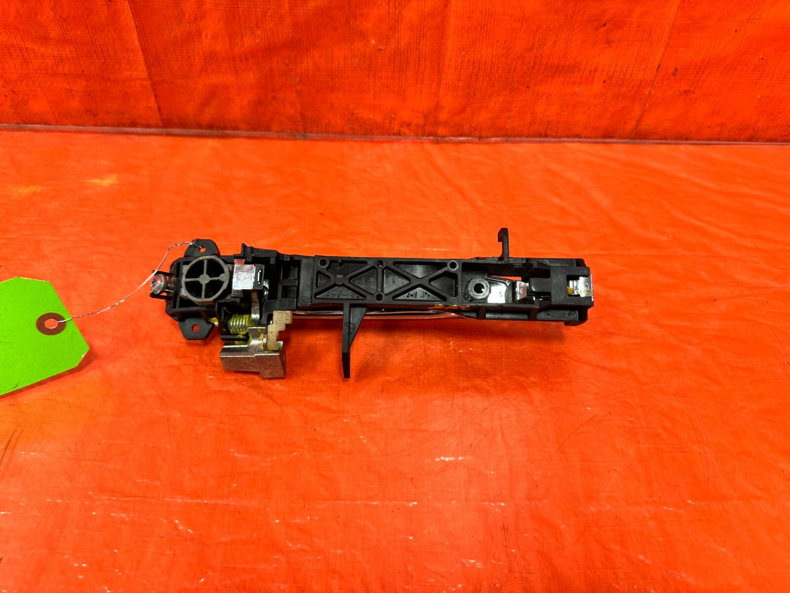 02 10 LEXUS SC430   PASSENGER RIGHT EXTERIOR DOOR HANDLE   OEM FACTORY OE #2884