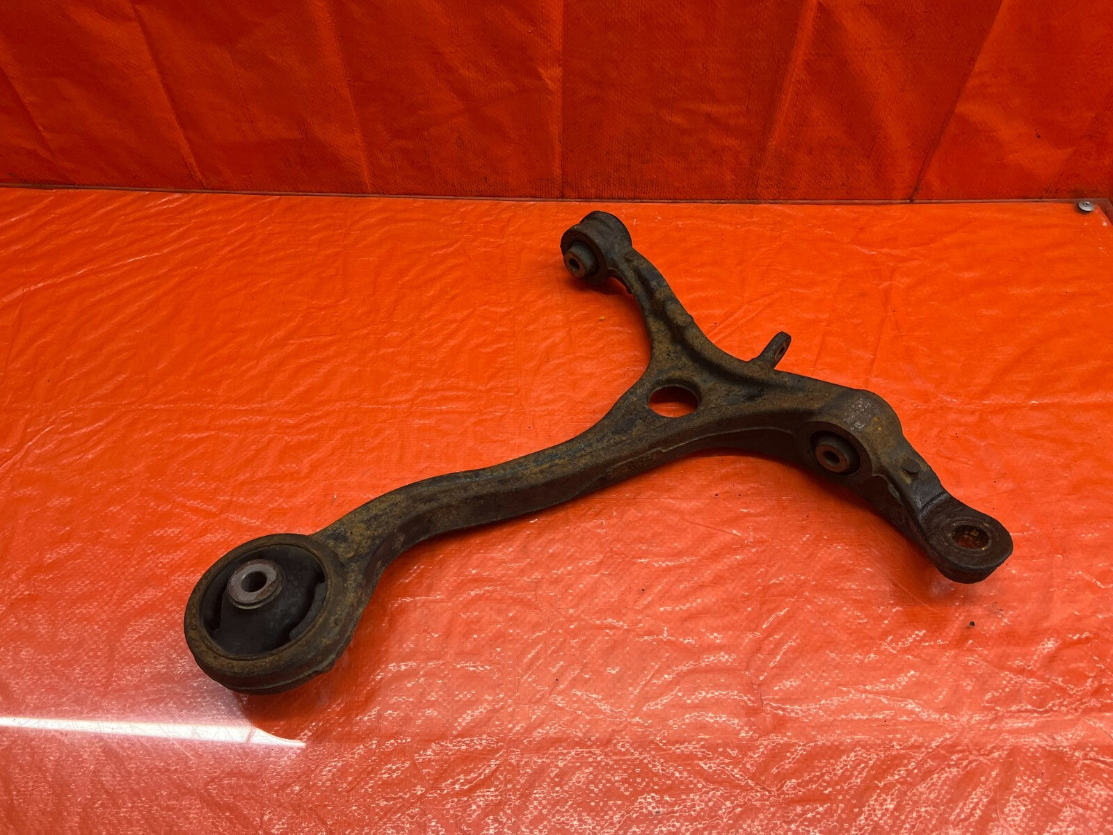 09 14 ACURA TSX   DRIVER LEFT FRONT   LOWER CONTROL ARM   OEM FACTORY #1680