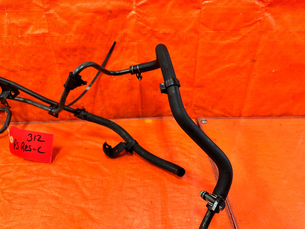 04 05 ACURA TSX   POWER STEERING TANK RESERVOIR W/ HARD & SOFT LINES   OEM #3122