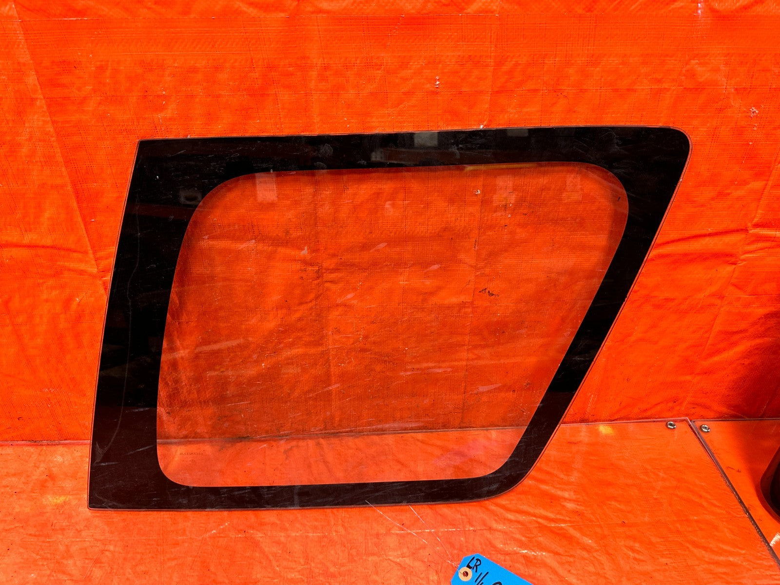 97 01 HONDA CR V CRV   DRIVER LEFT  REAR   DOOR VENT GLASS   OEM FACTORY #3011