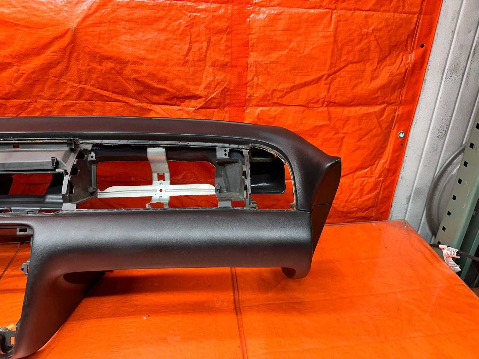 97 01 HONDA PRELUDE 2.2L DASH DASHBOARD PAD PANEL SHELL ASSEMBLY OEM #3354