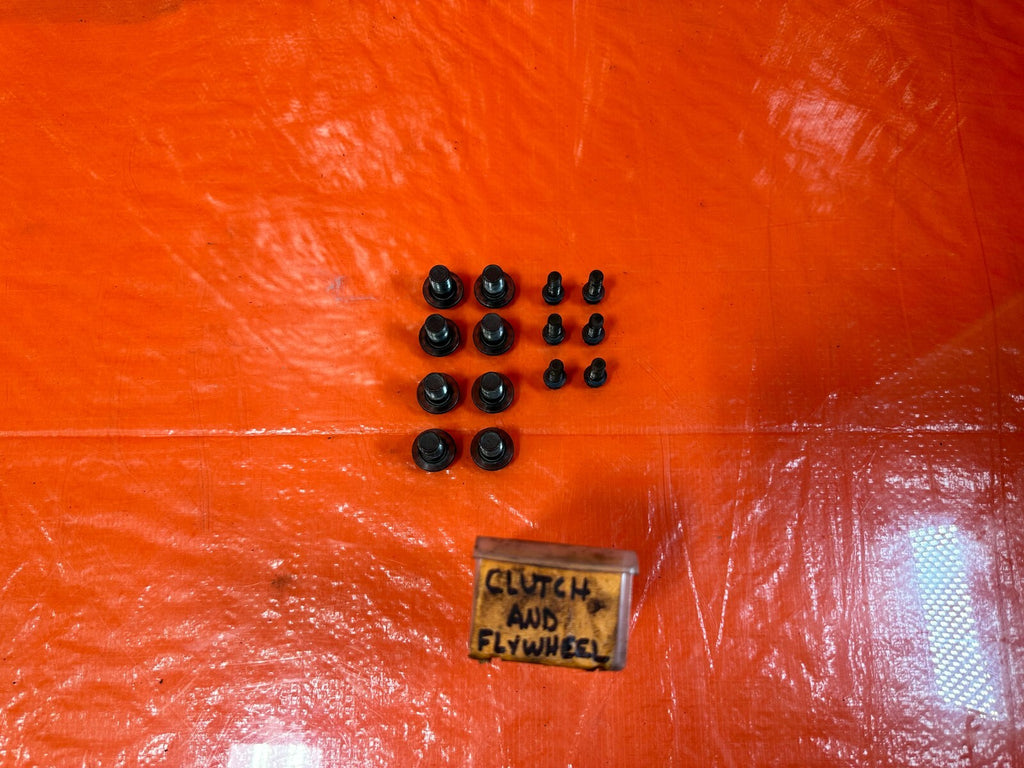 02 06 ACURA RSX   K20A2 K20A1 K20Z3 CLUTCH FLYWHEEL BOLTS   OEM FACTORY #2710