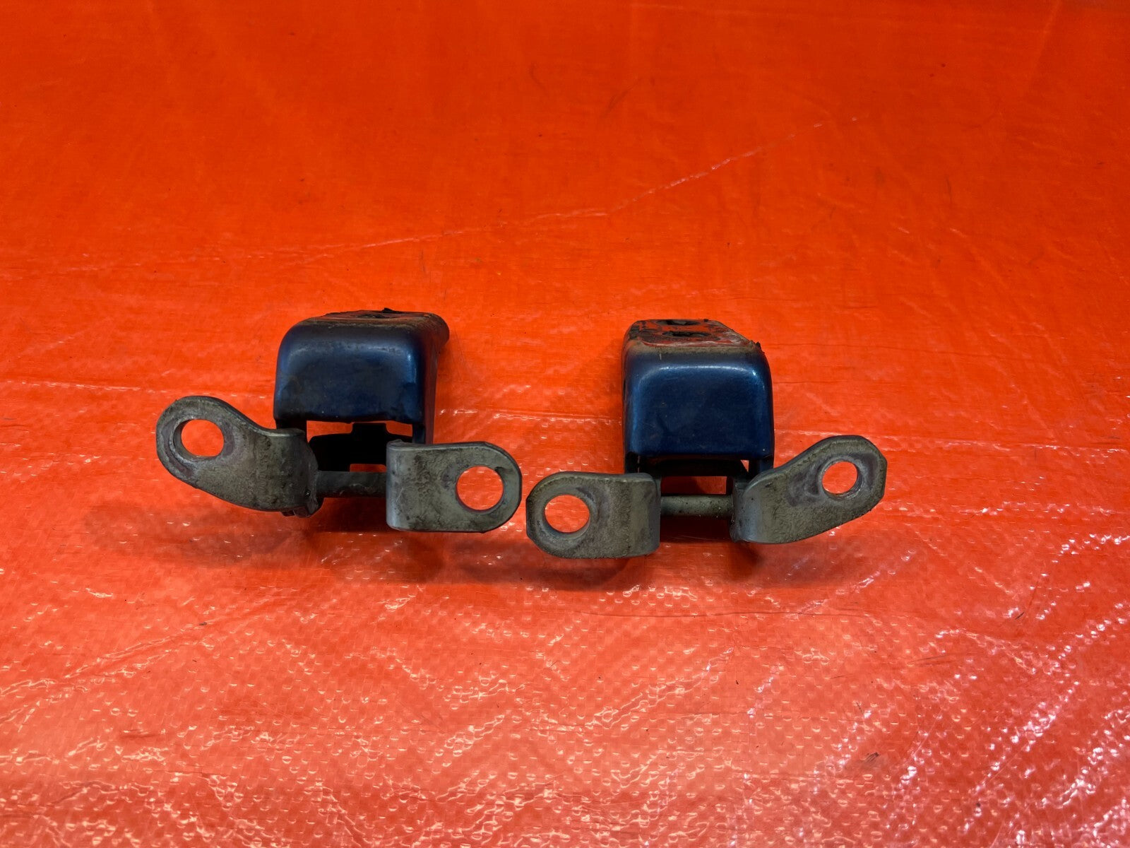 06 11 CIVIC 4D SEDAN   DOOR HINGE SET   UPPER & LOWER RIGHT FRONT SIDE OEM #2038