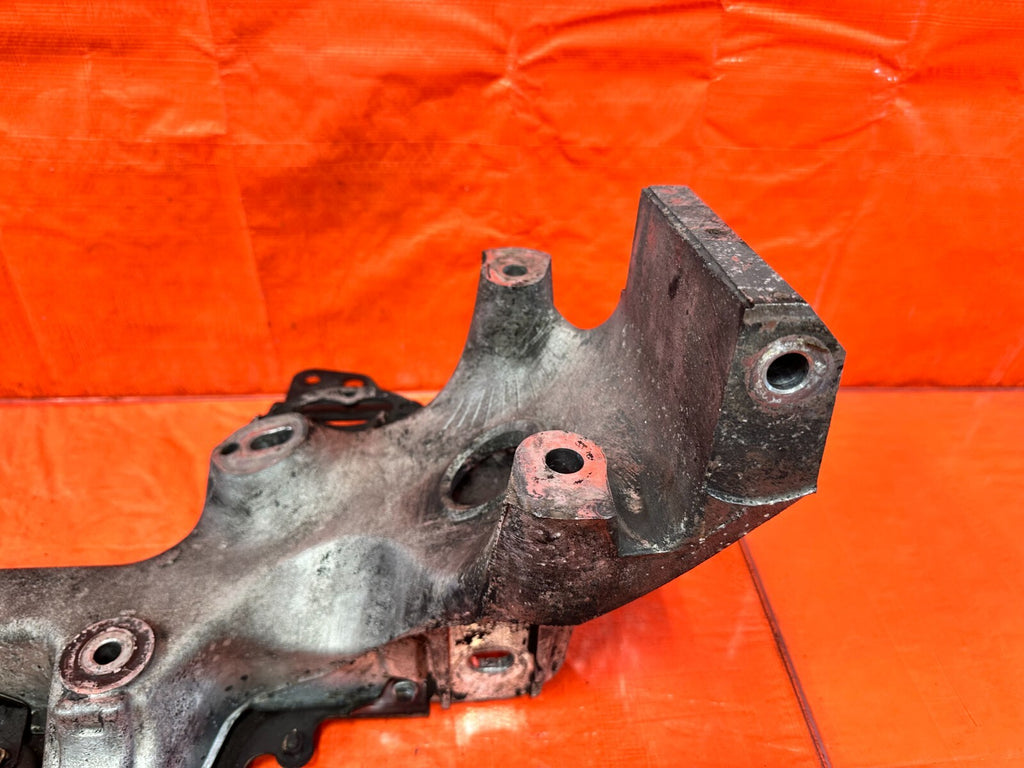 92 00 LEXUS SC300   FRONT SUB FRAME CROSS MEMBER ENGINE CRADLE   ALUMINUM #27621