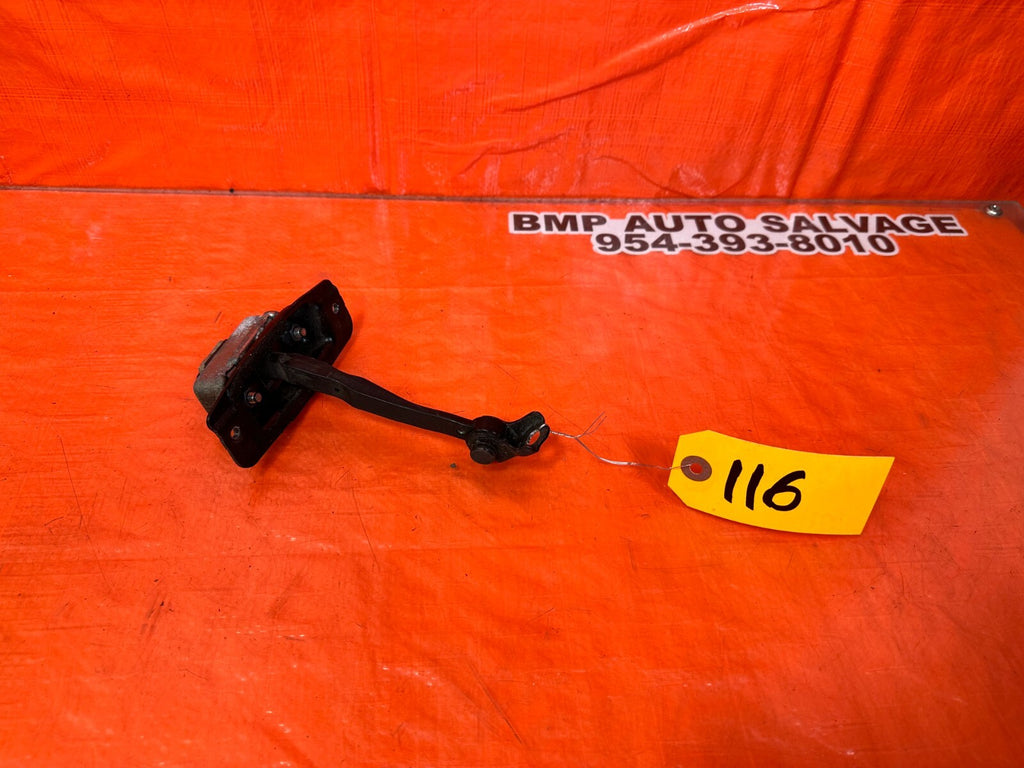 2010 10 INFINITI FX35   PASSENGER REAR DOOR CHECKER HINGE ARM STOPPER   OEM #1167